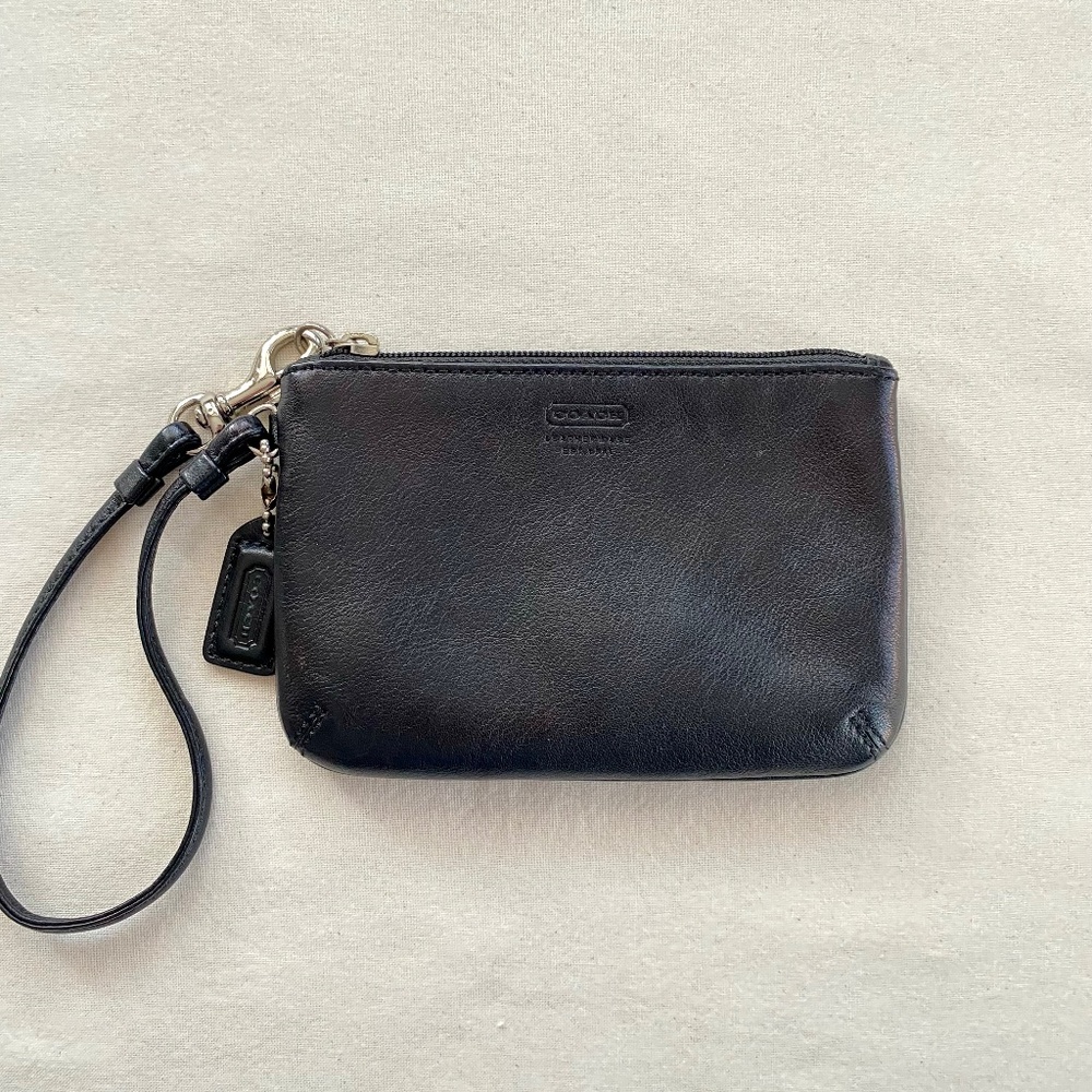 Vintage Coach Black Leather Wristlet